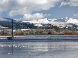 Llangorse Lake Frozen, Dec. 2010