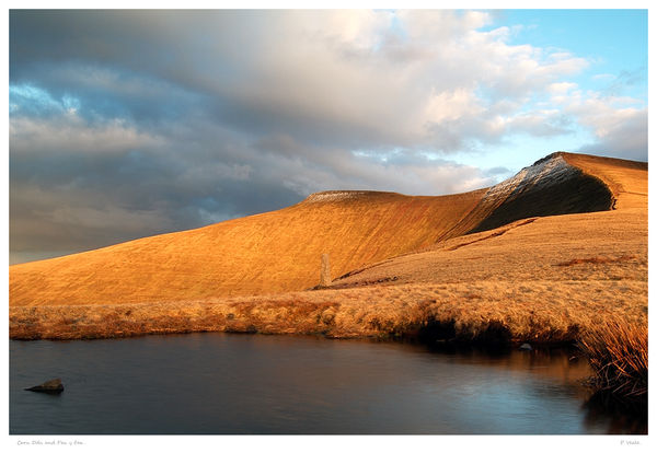 Corn Du and Pen y Fan.