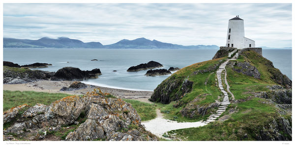 Twr Mawr, Ynys Llanddwyn.