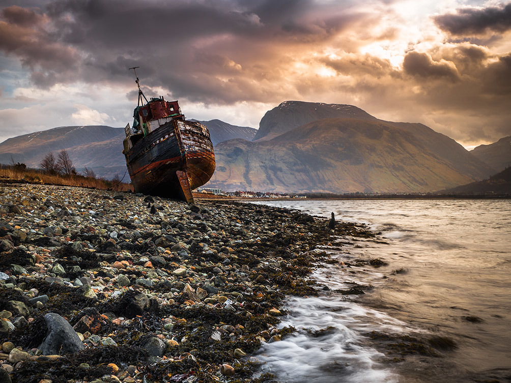 The Marooned Boat