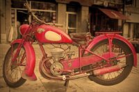 Brian Johnson ,Red-any shade, Peugeot In Red