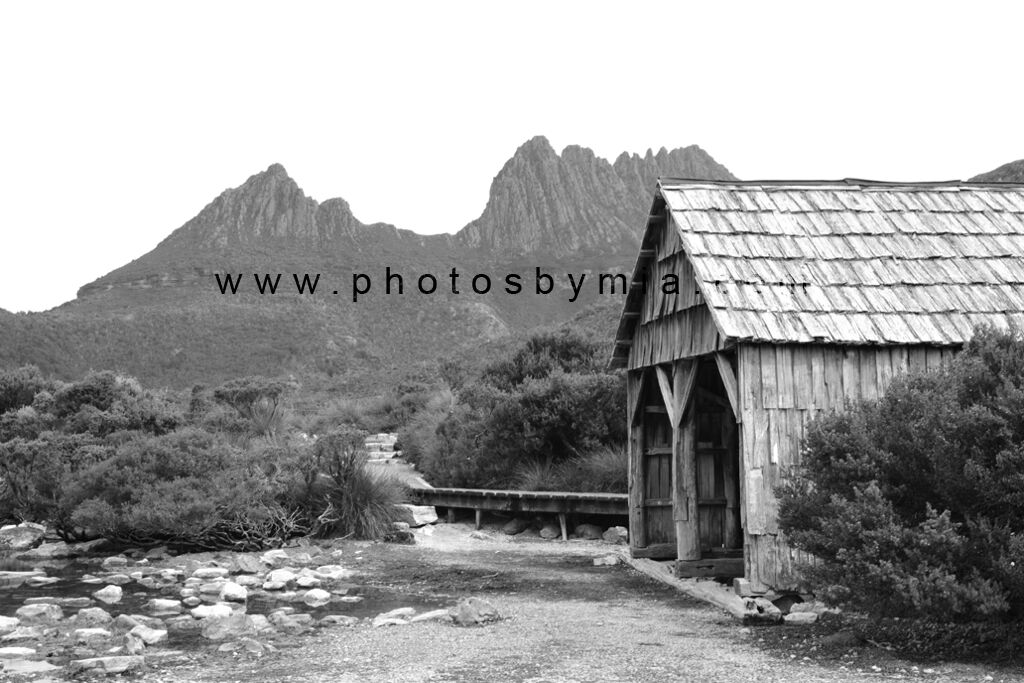 Dove Lake Boathouse