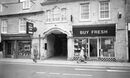 Mermaid Hotel Yeovil 1974 Mermaid_Hotel_Yeovil