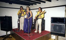 Gissons Exeter - Badgerfields Pop Group at Gissons, Exeter around 1974 Badgerfields_at_Gissons_Exeter