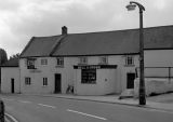 Bell And Crown Inn Crimchard around 1974 Bell_And_Crown_inn_Crimchard