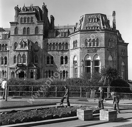 Holiday Inn (demol 1976) Ilfracombe Devon around 1973-4