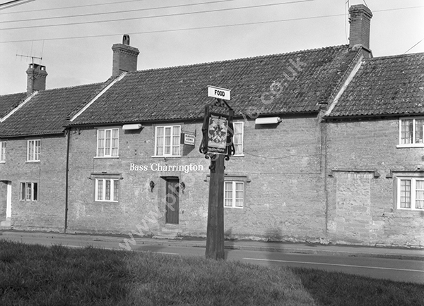 Manor Arms North Perrott, Somerset TA18 7SG pre 1973