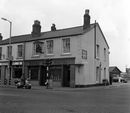 Ale House ( formerly as here the Royal Mail Hotel) Taunton in 1974 Ale_House_Taunton