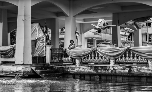Bangkok River Jump