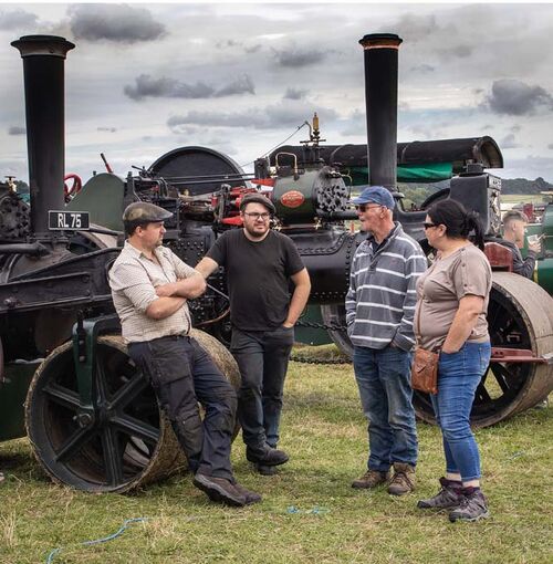 H/C Roger Harvey CHATTER CHATTER 1