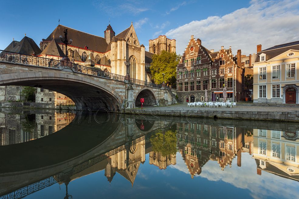 Morning at St Michael's Bridge