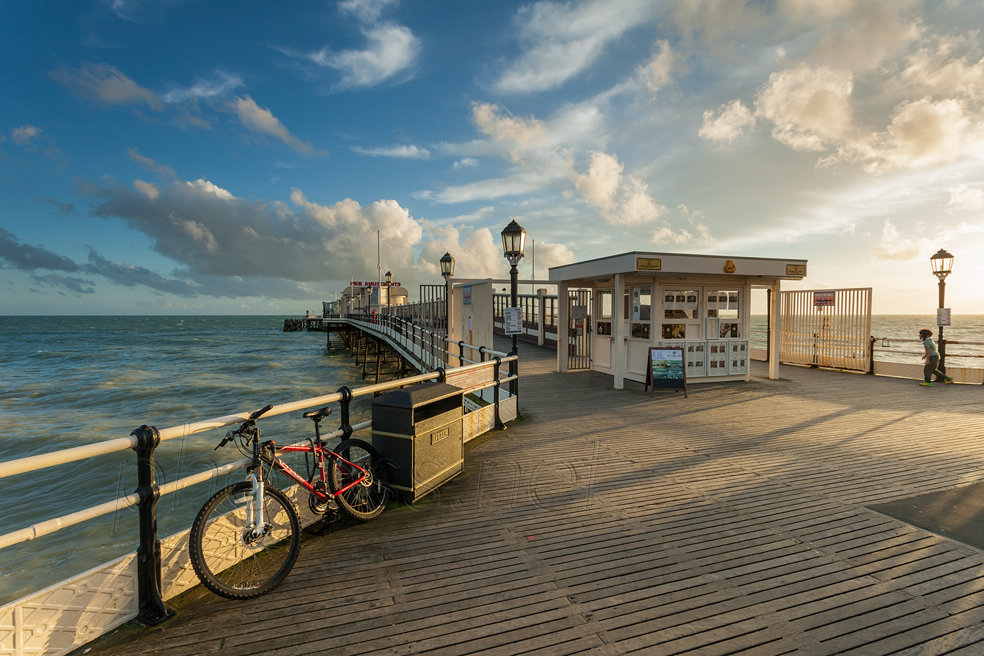 Afternoon on Worthing pier