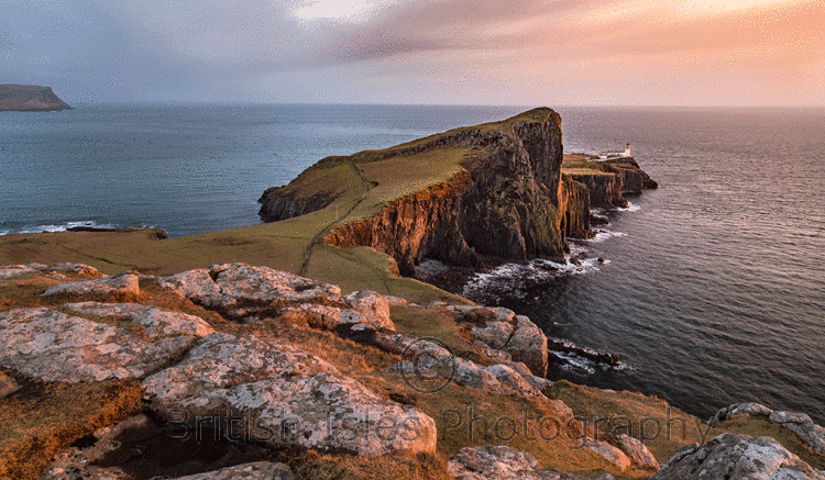 Neist Point Llighthouse, Isle Of Skye