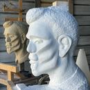 George side by side with the model