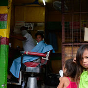 Barber shop, Manila