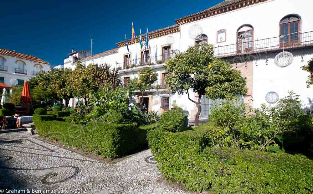 Orange Square Old Town Marbella