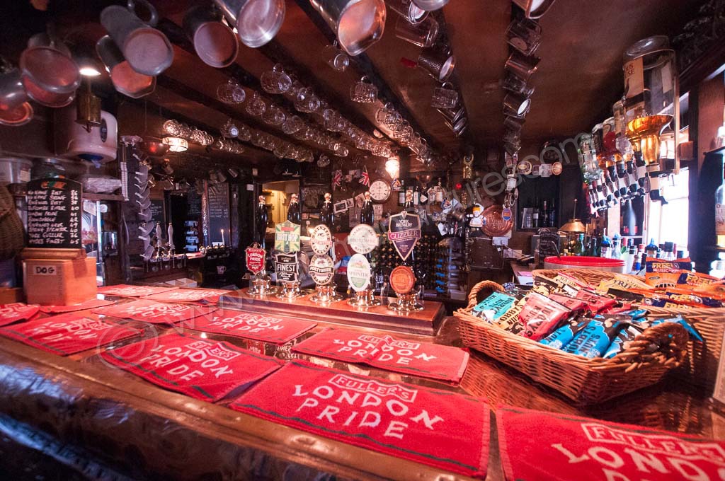 The Bar at the White Hart Inn " the Pub with no Name "