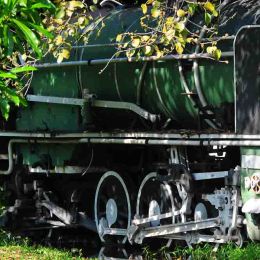 This train will terminate at Rot Fai Park