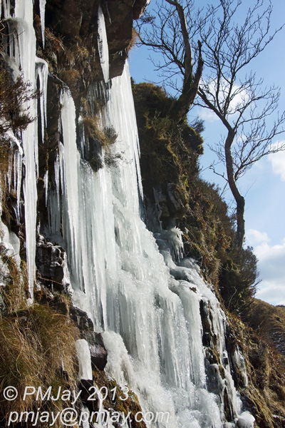 Pont ar Taf icicles