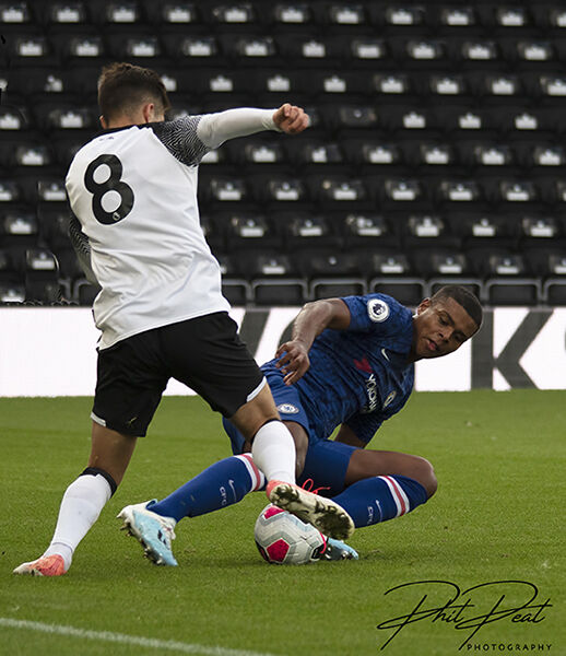 Left Footed Lunge
