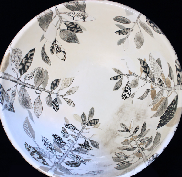 LEAVES BOWL