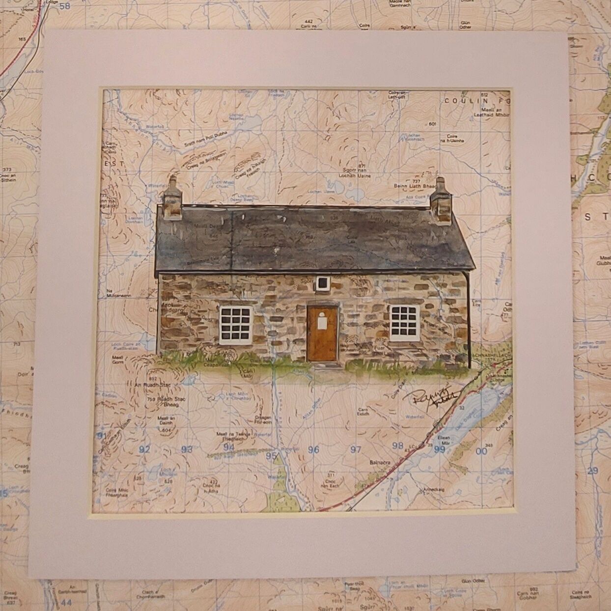 Coire Fionnaraich Bothy