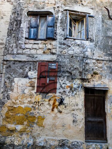 Run Down Building hidden Rhodes streets