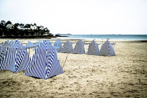 Dinard beach's tents Dinard beach tent