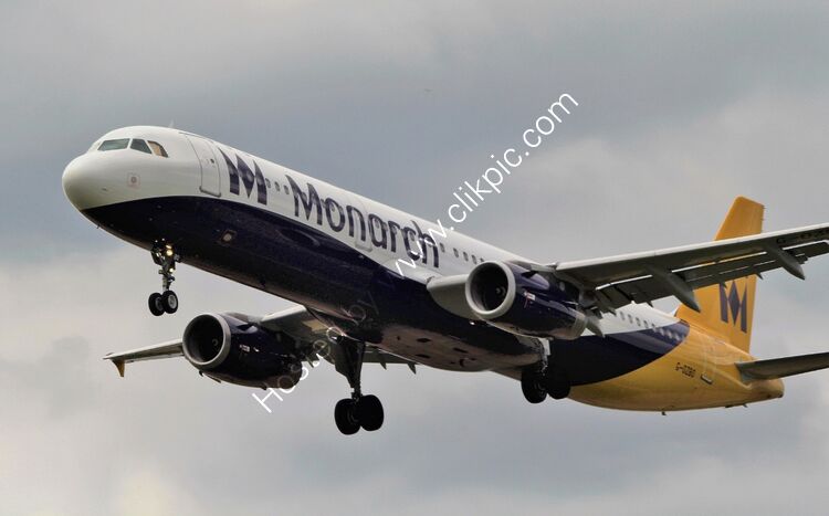 AIRBUS A321-231 Monarch Airlines G-OZBO (1207) Short Finals For Runway '08' At London Gatwick Apt Crawley East Sussex UK 2014 Order Number A321-15