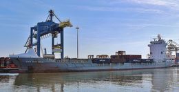 Ref FCT-82 CMA CGM Goya Container Ship Port Of Rotterdam Holland 2017 (C)RLT Aviation And Maritime Images 2018 opt