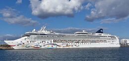Ref-NCL6 Norwegian Star Norwegian Cruise Line Southampton Docks Hampshire Gt Britain 2020 (C)RLT Aviation And Maritime Images 2020 opt