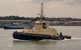 Ref TSV133 Svitzer Sussex Tug Southampton Water Hampshire Gt Britain 2010 (C)RLT Aviation And Maritime Images 2018