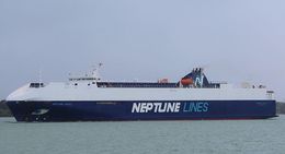 Ref VCR112 Neptune Aegli Truck & Vehicle Carrier Southampton Water Hampshire Gt Britain 2018-(C)RLT Aviaton And Martime Images 2018 opt