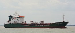 Ref CSST28 Costanza Wonsild Tanker Entering The River Orwell Felixstowe Suffolk Gt Britain 2013 (C)RLT Aviation And Maritime Images 2018