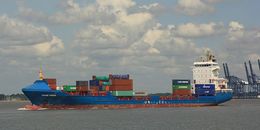 Ref FCT9 Hanse Vision Container Ship Port Of Felixstowe Suffolk Gt Britain 2013 (C)RLT Aviation And Maritime Images 2018 opt