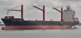 Ref GCT1 Jakarta Tower Geared Container Ship Southampton Water Hampshire Gt Britain 2010 (C)RLT Aviation And Maritime Images 2018
