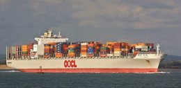 Ref OCT7 OOCL Hamburg Container Ship Entering The Solent From Southampton Water Hampshire Gt Britain 2010 (C)RLT Aviation And Maritime Images 2018