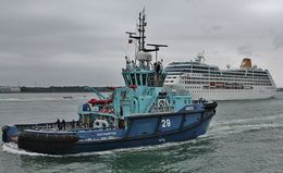Ref TSV28 Vortex Tug Southampton Water Hampshire Gt Britain 2012 (C)RLT Aviation And Maritime Images 2018 opt