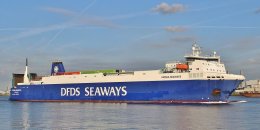 Ref VFDF67 Fionia Seaways Passanger And Vehicle Ferry Leaving The Port Of Rotterdam Holland 2017 (C)RLT Aviation And Maritime Images 2018