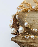 Dontella Gold Freshwater Pearl Stacking Bracelet
