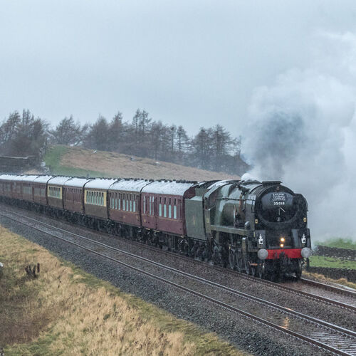 MARCH - ENGINE 3508 PASSING THROUGH MALLERSTANG