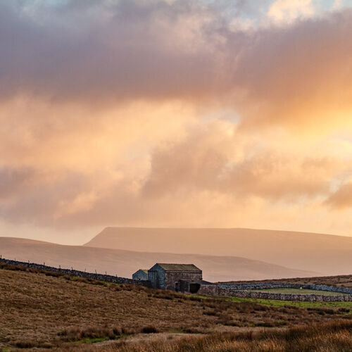 SEPTEMBER - STONE FIELD BARN WITH WILDBOAR BACKDROP