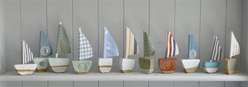 SMALL CERAMIC BOATS