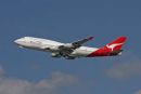 QANTAS B747-438