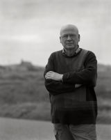 32 Dr. Finlay MacLeod, Lewis