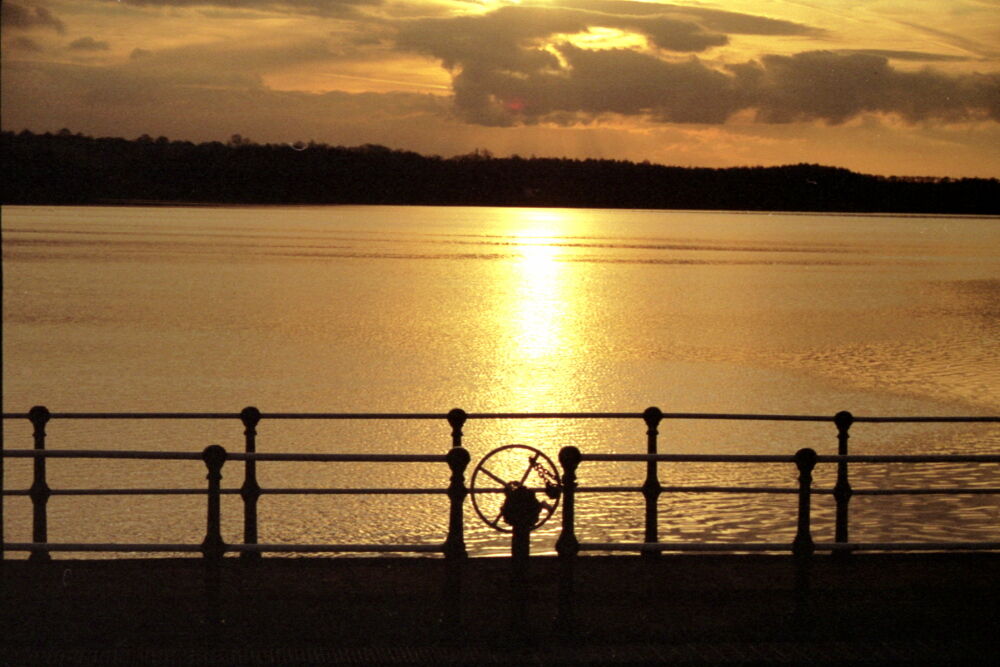Eccup Reservoir, sunset