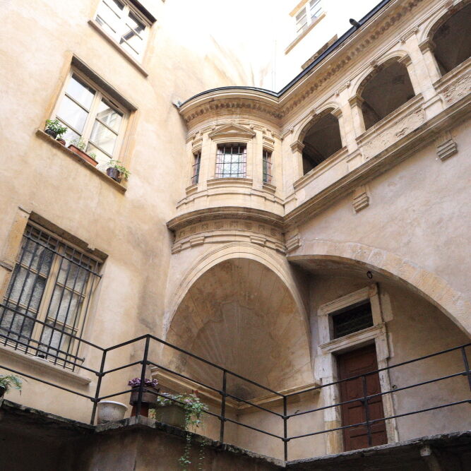 Lyon, Philibert de l'Orme gallery