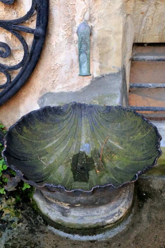 Ancient basin in form of pilgrimage scallop shell, Vieux Lyon