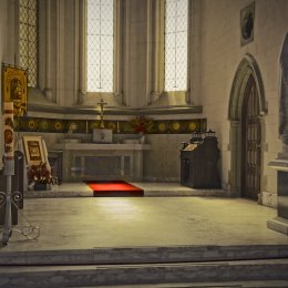 Side Alter in Sacred Heart Cathedral Bendigo