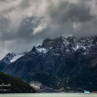Los Perros Glacier Chile